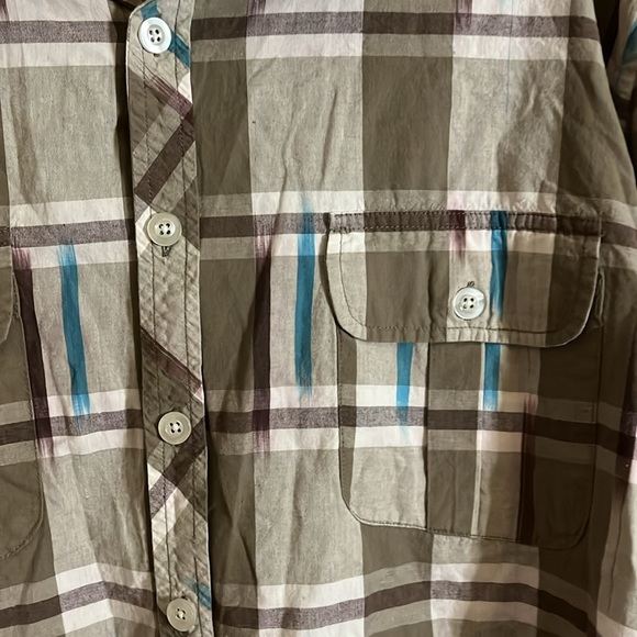 Patterned long sleeve dress shirt buttons l2 - Picture 2 of 4